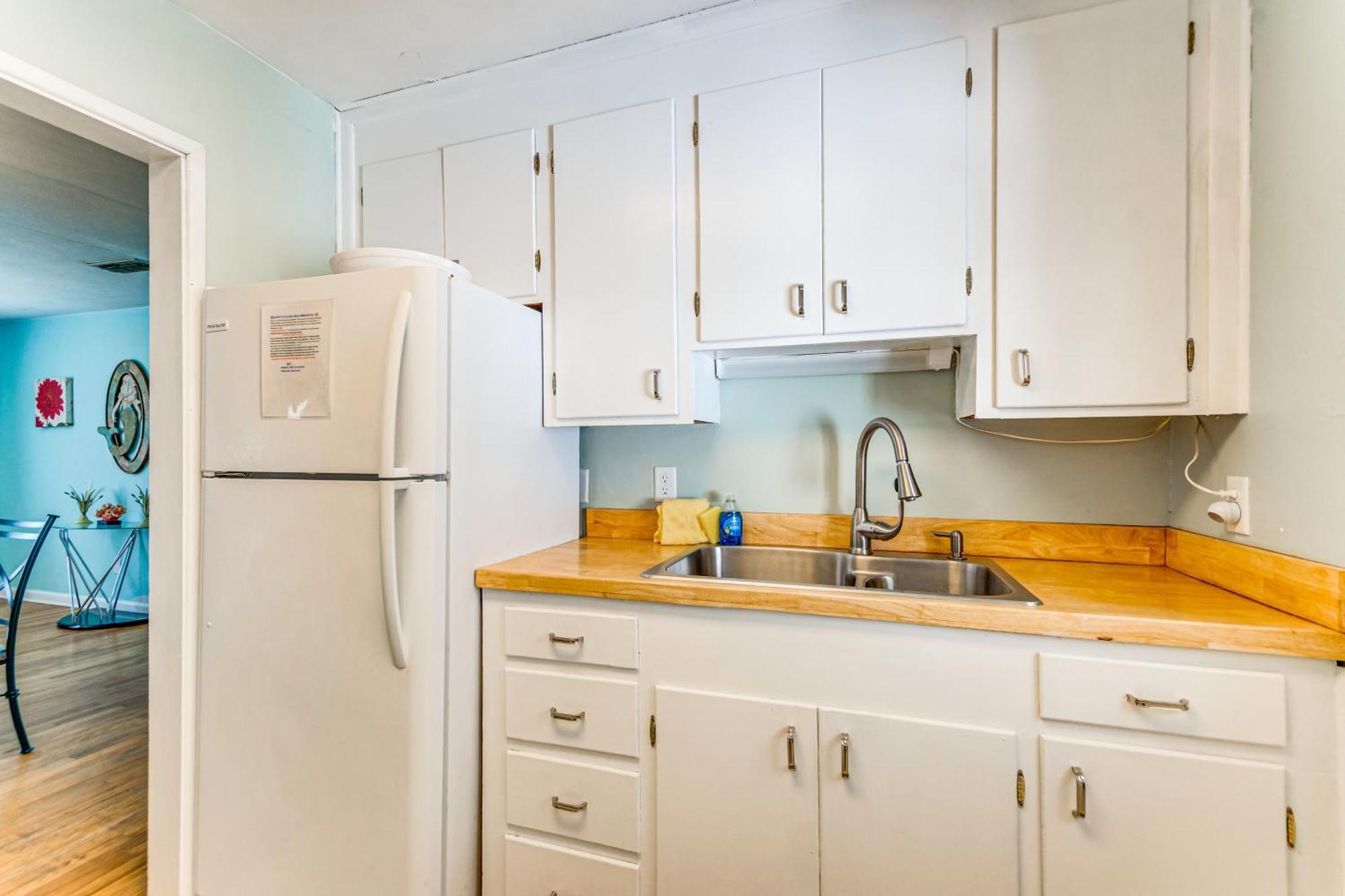 Fort Walton Coastal Retreat With Yard Walk To Beach Форт Уолтън Бийч Екстериор снимка